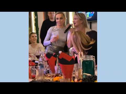 Лена Бушина поздравила Варвину с Днем Рождения //dom2news