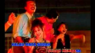 Download lagu Manis Manja Group Cinta mp3 Download lagu Manis Manja Group Cinta mp3