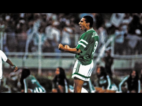 EL GOLAZO DE CHILENA QUE ARISTIZÁBAL LE ANOTÓ AL AMÉRICA DE CALI CON ATLÉTICO NACIONAL.