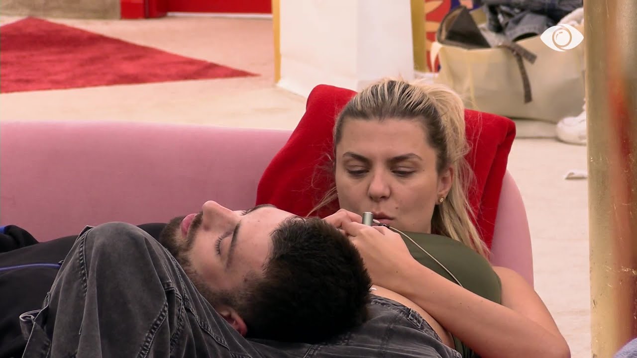 “Veprimi me rrobat ishte gabim”/ Rike flet me Meritonin për situatën që krijoi në shtëpi