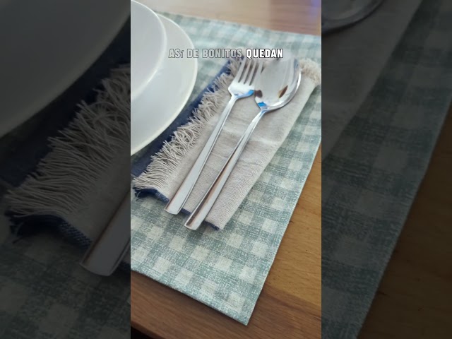 Vídeo relacionado con Clondo Mantel individual de tela para niña, para Stitch Fan, 40 x 30 cm, para el almuerzo, para el tiempo libre y la escuela, plegable