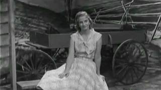 Skeeter Davis - He Left His Heart With Me (1958)