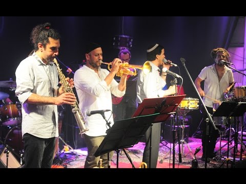 Adir Kochavi & the roots Featuring Zion Golan - a yemenite medley אדיר כוכבי והשורשים עם ציון גולן