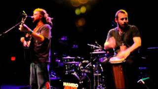 Trevor Young and SOJA's Kenny Bongos - Redemption Song at 9:30 Club © Wayne Hulehan
