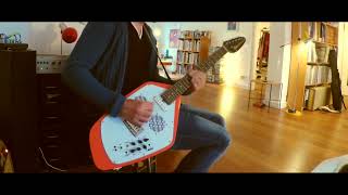 Video thumbnail for 2011 Vox "Apache II"  (Neck Pickup & Fender Amp!) by GregsGuitars