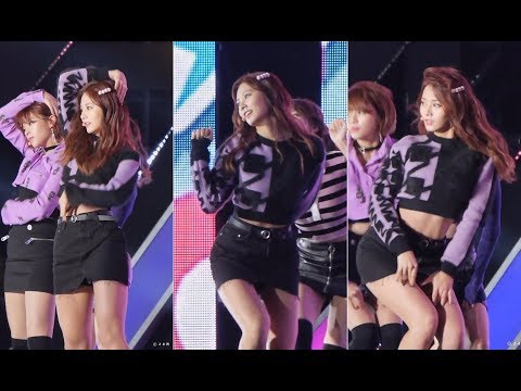 171101 트와이스 TWICE 쯔위 TZUYU - LIKEY (평창올림픽G-100 광화문광장) 직캠 fancam by zam