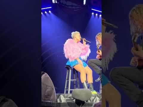 Dont Let Me Get Me - P!nk