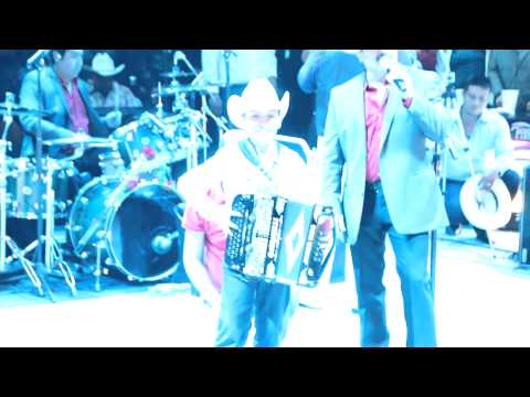 Los Invasores de Nuevo Leon e Ivan Flores  "De Ramones a Teran"