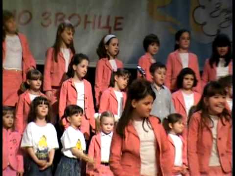 Decji hor Zvoncici - Materina maza, spot