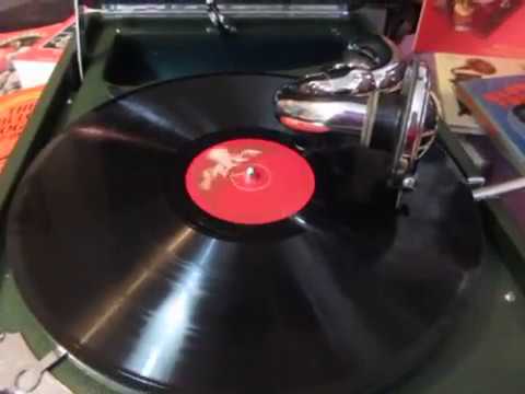 The Sally Gardens - Peter Pears - Benjamin Britten - W.B Yeats - 78 rpm