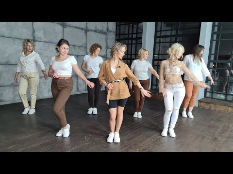 UrbanKiz Lady styling by Natalia Ulanova