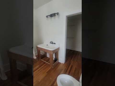 1513 Front St property video