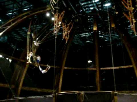 cirque du soleil [zed] trapecios