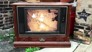 Milagres - Lost In The Dark (from Glowing Mouth)