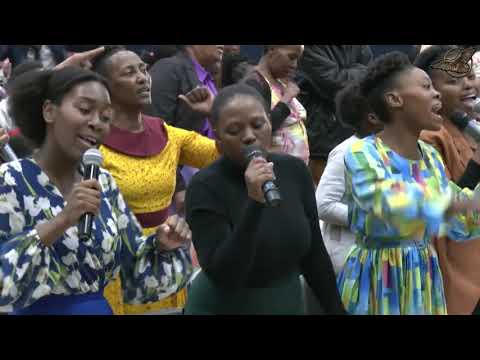 Sinqobile/Jehova o le Swika Laka-Mamelodi Tabernacle Congregation Singing