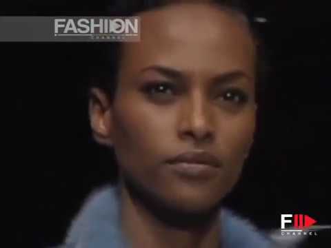 "UNDRESS Thes&Thes" Autumn Winter 2004 2005 Milan 3 of 3 by FashionChannel