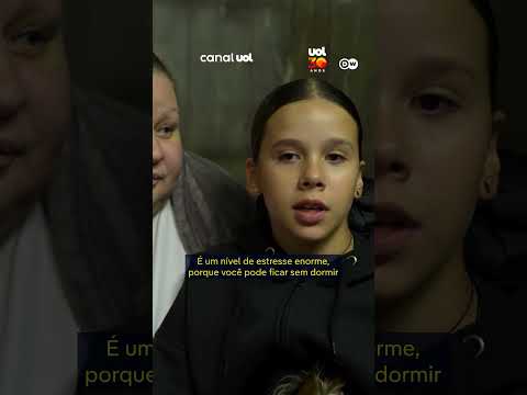 Menina de 12 anos filma míssil russo caindo ao lado de seu prédio na Ucrânia