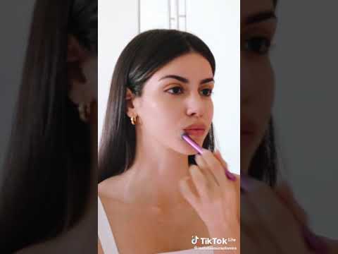 Isabela souza vía tiktok