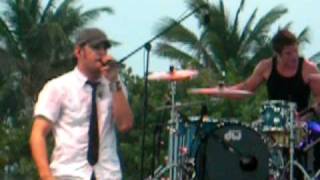 "Throwdown" by Pillar live at Beachfest in Fort Lauderdale Beach