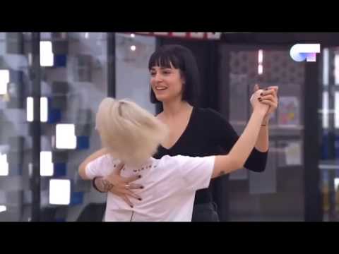 Natalia & Alba|| Lights Down Low