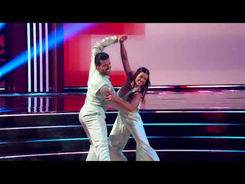 Jen Affleck’s One-Hit Wonders Night Quickstep | Dancing with the Stars