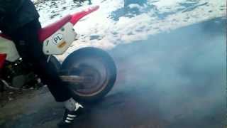 preview picture of video 'Burnout honda :D:D:D'