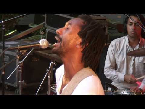Daby Touré - Mansa - LIVE at Afrikafestival Hertme 2008