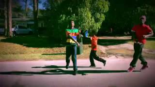 Madeintyo| Front @ClazzyWonk_