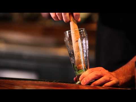 How To Make a Mint Julep - Cocktail Recipe