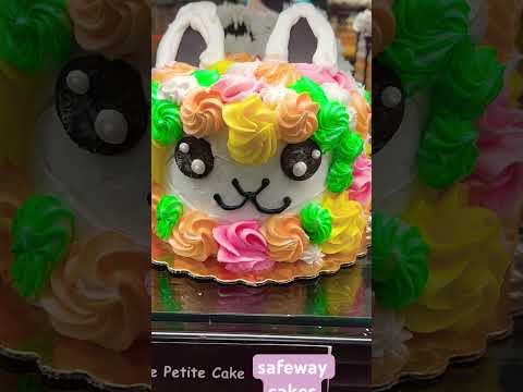WHITE PETITE CAKE FROM SAFEWAY #satisfying #shortsvideo #youtubeshorts #asmr #shortsyoutube #cake