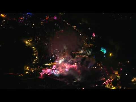 Jamie Jones playing 'Kuo Climax   Nacrem' at Tomorrowland 2017