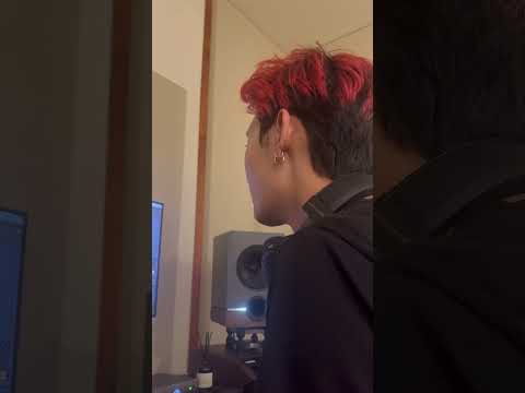 Step into my kitchen. Dim The Lights May 6 👨‍🍳#JamesAlyn #Dimthelights #Juicey