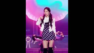 Download lagu Dahyun - Signal mp3 Download lagu Dahyun - Signal mp3