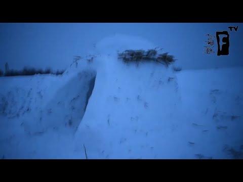 Построили снежный дом). Мелитопольский новострой.