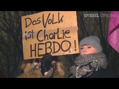 Bärgida-Demo: 4000 Menschen demonstrieren gegen Anti-Islam-Bündnis | DER SPIEGEL