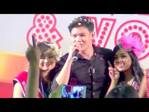 MENUNGGU~MAHESA KDI "LIVE IN HONGKONG (JEAND82)