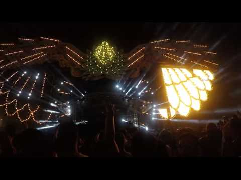 Bouncy Bob - Martin Garrix@DWP2016