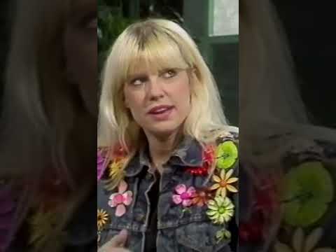 #TBT Voice Of The Beehive's BBC Daytime interview, originally broadcast on 7 March 1988 #Shorts