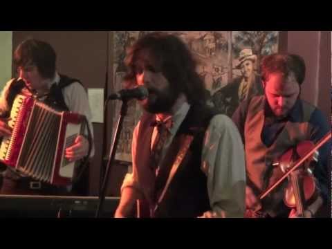 The Lucky Strikes - The Fight - Live Apple Tree London 2012