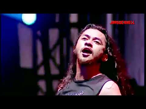 Beside - Aku adalah tuhan (live)