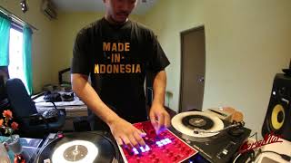 Download lagu Hip Hop Old School Mixtape by DJ GeraMar mp3