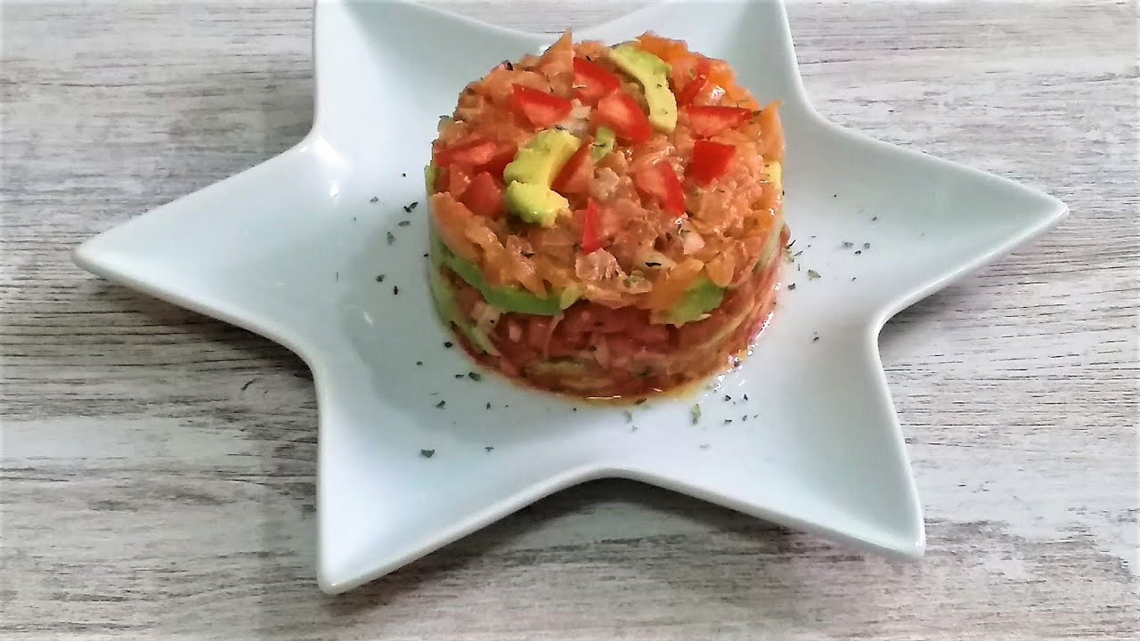 Tartar de Salmón Ahumado, Aguacate y Tomate-Delicioso, fácil de hacer y rápido