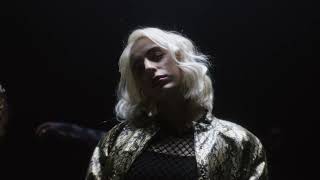 HEADLIGHTS jetzt Video ansehen