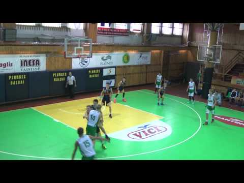 Plungės SRC komanda vadovaujama trenerio V.Lapio, rezultatu 63-57 nugalėjo Š.Marčiulionio KA.