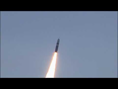 DASO 27 launching a Trident II UGM 133A on USS Maryland