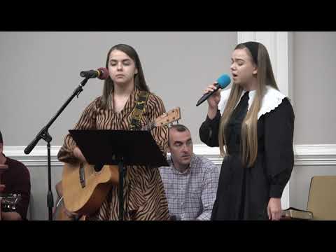 Biserica Maranata Knoxville: Damaris si Adelina Cioban - Ce dar maret e Isus Salvatorul