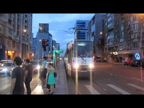 Tramvaiul V3A -93M2000 #054 pe linia 24