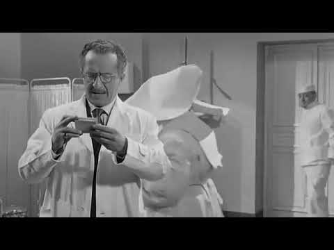 Totò e Nino Taranto - Comicità pura (Lo smemorato di Collegno)