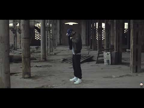 #8 CALOTĂ - REALITATEA N-ARE RUJ (VIDEOCLIP OFICIAL)