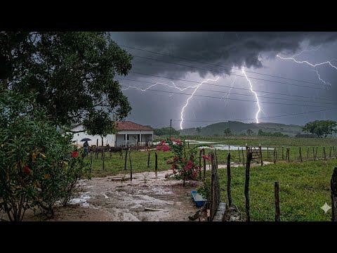 Hoje domingo muito chuva raios forte cidade São Sebastião Alagoas #sertão #playvaquejada #nordeste 